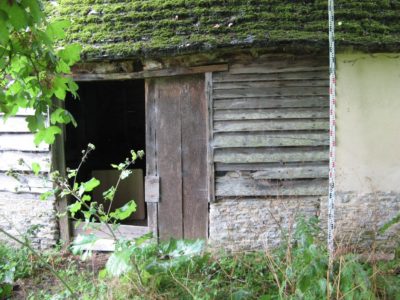 Help us conserve the 17th century Grade-II-Listed Field Barn at Kelmscott Manor